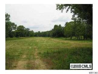 12.42 Acres 12.42 Acres Mooresville Iredell County North Carolina - Ph. 704-892-6350