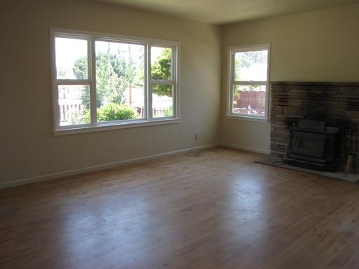 1550 / 2 bedrooms - Great Deal. MUST SEE. Parking Available!