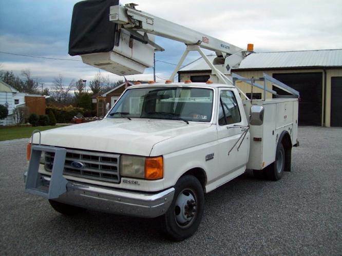 1987 Ford F-350 Diesel Bucket Truck Inspected