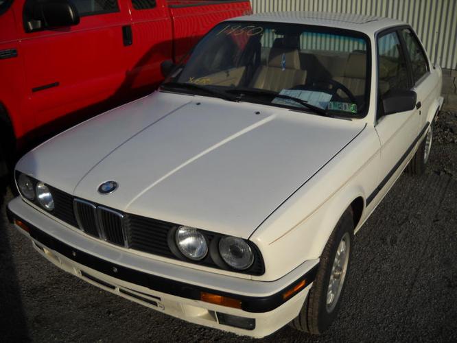 1989 BMW 3 Series 2dr Sedan
