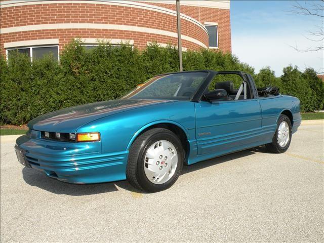 1992 Oldsmobile Cutlass supreme 6896