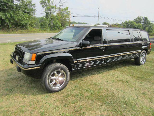 1993 Jeep Grand Cherokee Limited Limo 4dr 4WD SUV - 5500 - 48853822