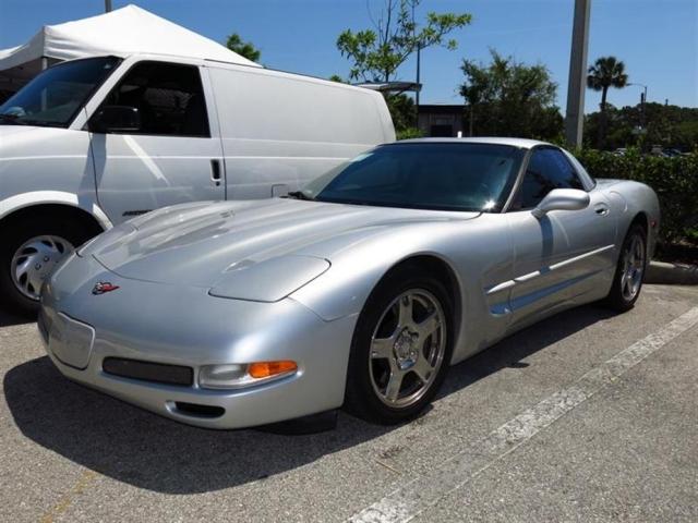 1998 CHEVROLET Corvette 2dr Cpe