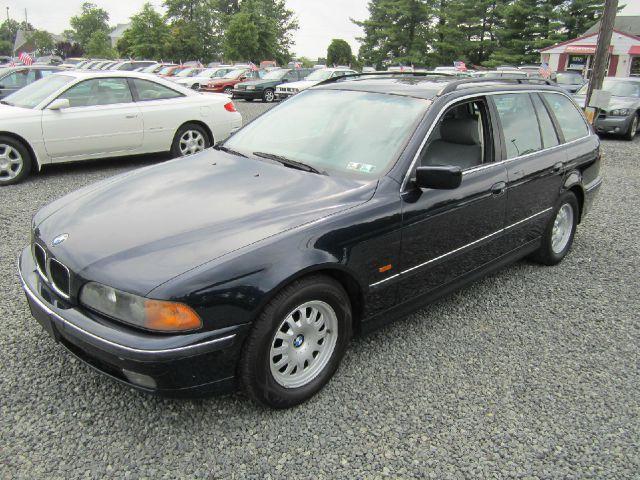 1999 BMW 5 Series 528i 4dr Wagon - 3800 - 48853821