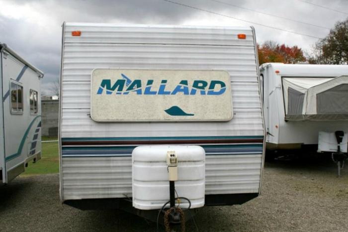 1999 Fleetwood Mallard 29S