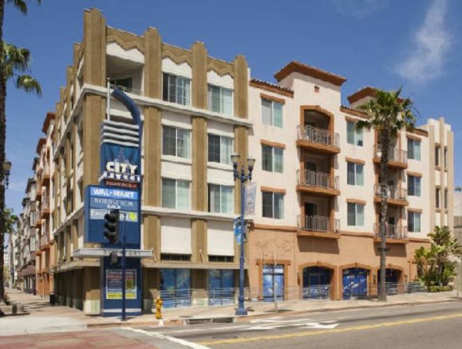 1br 1 bd/1 bath City Place Apartments in Long Beach California offers Studio 1 and 2 bedroom apart...