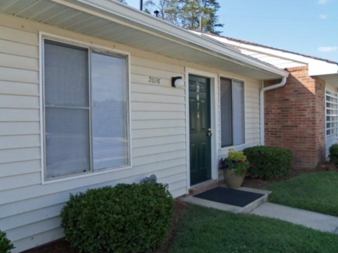 1br 1 bd/1 bath Feel the comfort and security that makes our residents happy to call us home