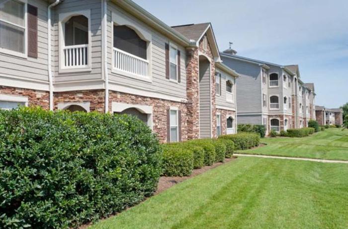 1br 1 bd/1 bath Named #1 place to live in Murfreesboro...Luxurious living. Offering 1 2 & 3 bedroom...