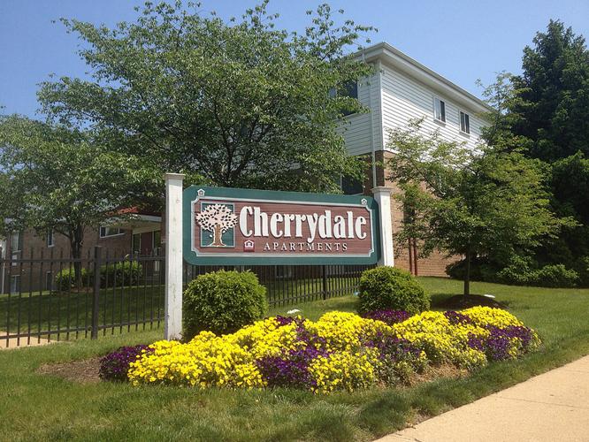 1br 1 bd/1 bath Rake in the savings at Cherrydale Apartments! 10 off of your Application Fee PLUS S...