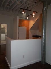 1br 3 Story Townhome Downtown SLC. Skylight heating and garage parking.