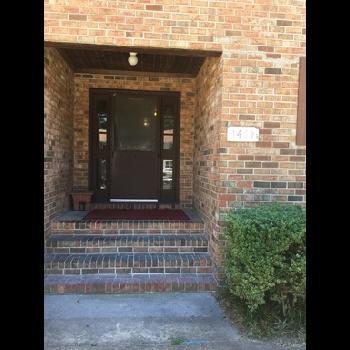 1br ***water/sewer Included***
