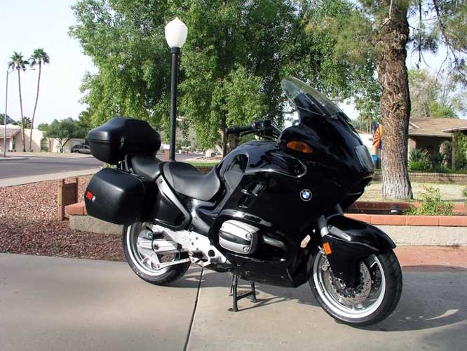 2000 BMW R1100RT Motorcycle