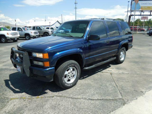 2000 Chevrolet Tahoe 4WD - 4995 - 65376500