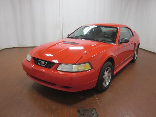 2000 FORD Mustang 2dr Cpe