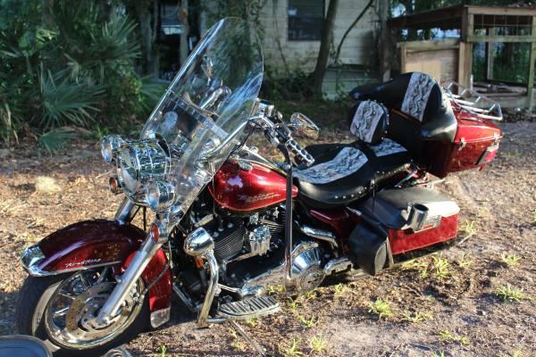 2000 Harley Davidson FLHRI Road King Touring in Plant City FL