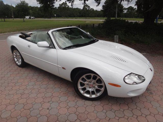 2000 JAGUAR XK8 2dr Convertible Supercharged SECURITY SYSTEM HEATED MIRRORS