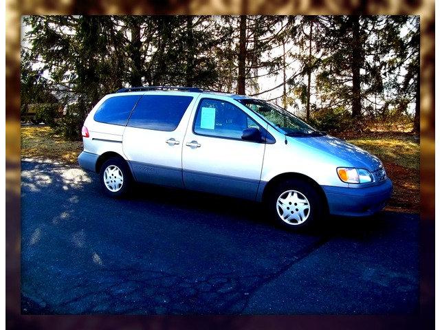 2002 toyota sienna le low mileage 12kt184a 115789
