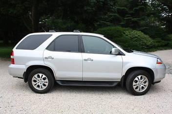 . . . . . .2003 Acura MDX Touring