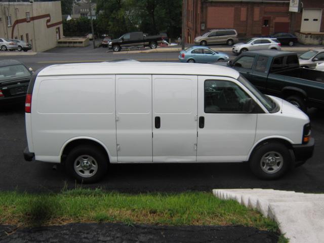 2003 Chevrolet Express