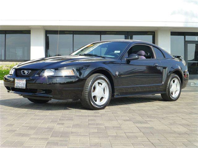 2003 FORD Mustang 2dr Cpe Standard