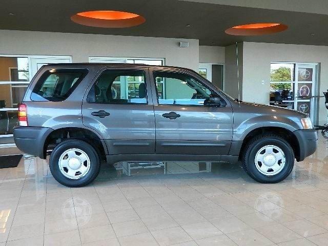 2004 Ford Escape