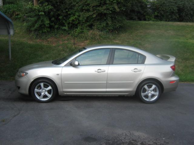 2004 Mazda 3