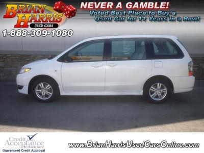 2004 Mazda MPV LX Rally White in Selah Washington