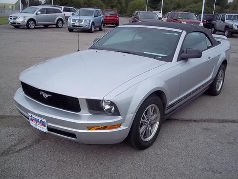 2005 Ford Mustang 2dr Conv