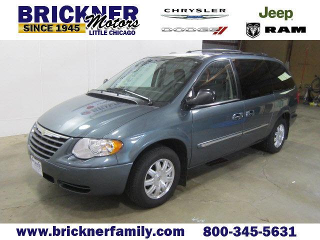 2006 chrysler town and country touring 7389a mini van
