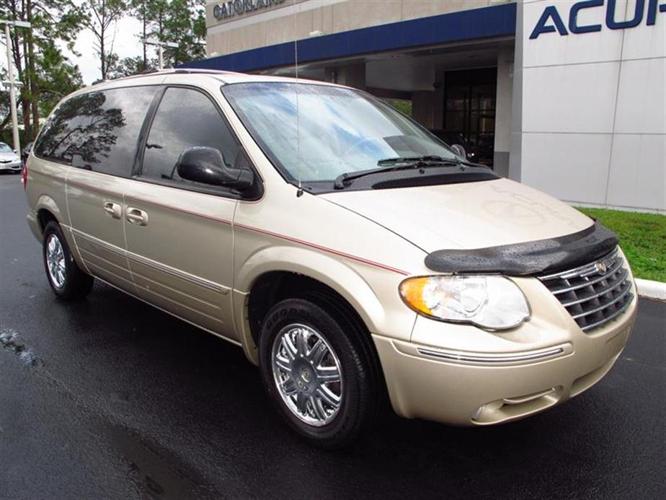 2006 CHRYSLER TOWN COUNTRY LWB 4dr Limited