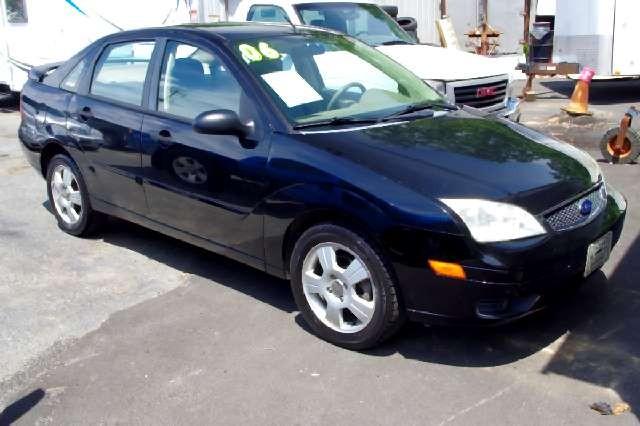 2006 Ford Focus ZX4 - 4495 - 66308958