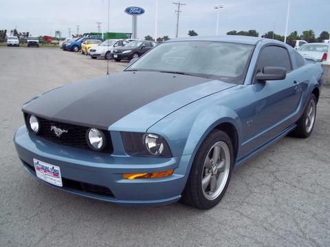 2006 Ford Mustang 2dr Cpe GT