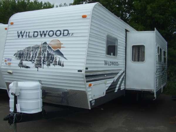 2008 Wildwood T28BGSS Travel Trailers