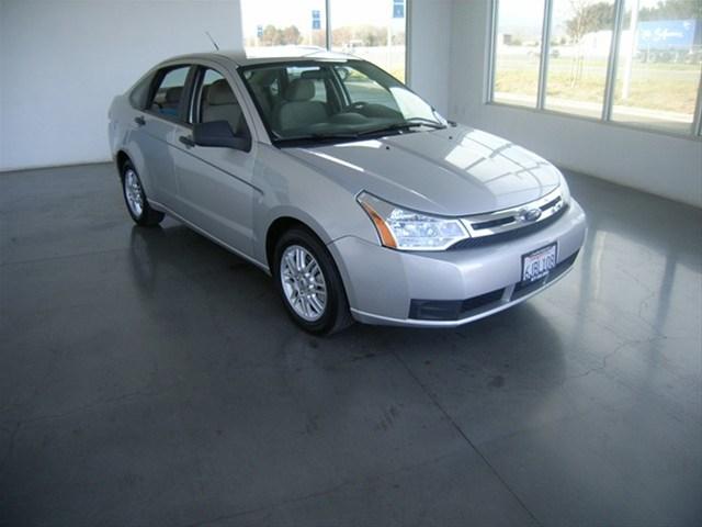 2009 FORD Focus 4dr Sdn SE