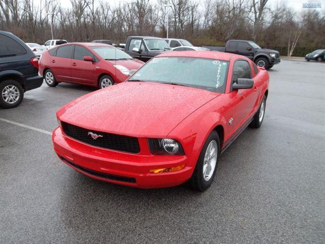 2009 FORD Mustang 2dr Cpe Premium