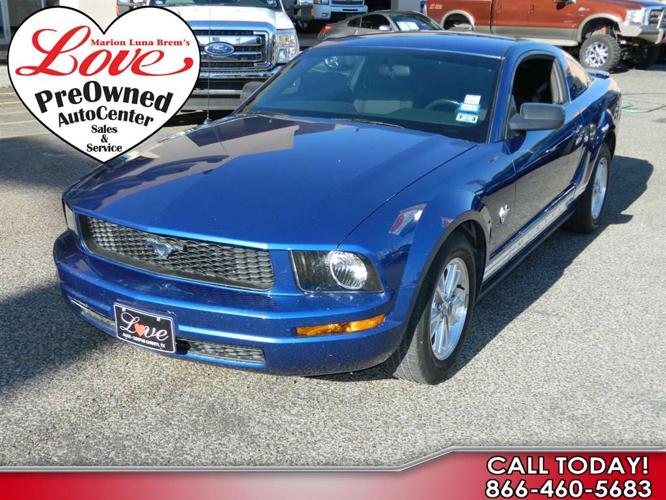 2009 Ford Mustang Deluxe Coupe 2D