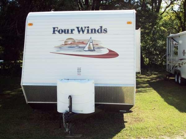 2009 Four Winds 28L-GS Travel Trailers
