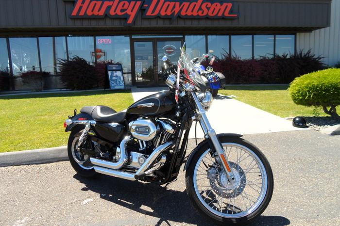 2009 Harley-Davidson Sportster 1200 Custom - XL1200C