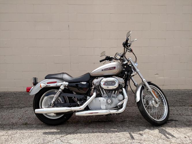 2009 Harley-Davidson XL883C