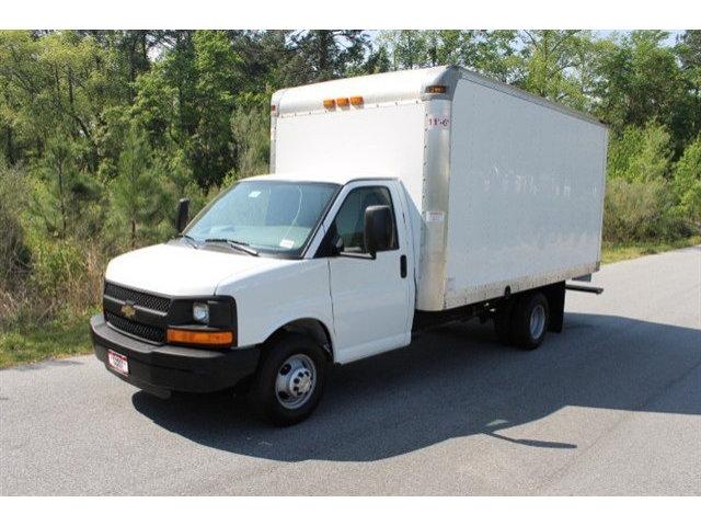 2010 chevrolet express commercial cutaway 3500 p2552 specialty vehicle