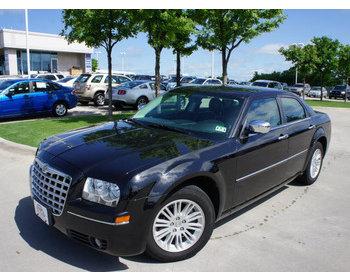 2010 chrysler 300 touring finance available c10458a 6 cyl.