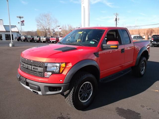 2010 FORD F-150 4WD SuperCab 133