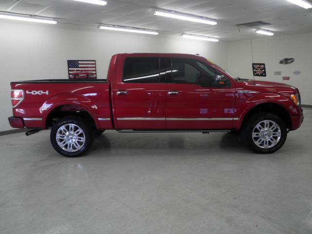 2010 FORD F-150 4WD SuperCrew 145