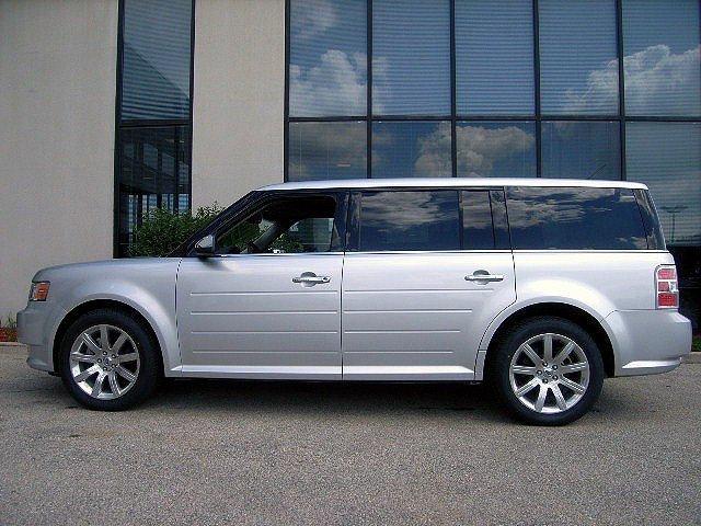 2010 ford flex limited 7-pass sync in-dash navigation heated memory leather advance-trac new tires