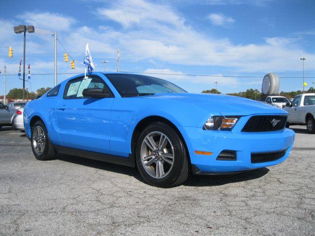 2010 Ford Mustang v6 premium F8640A