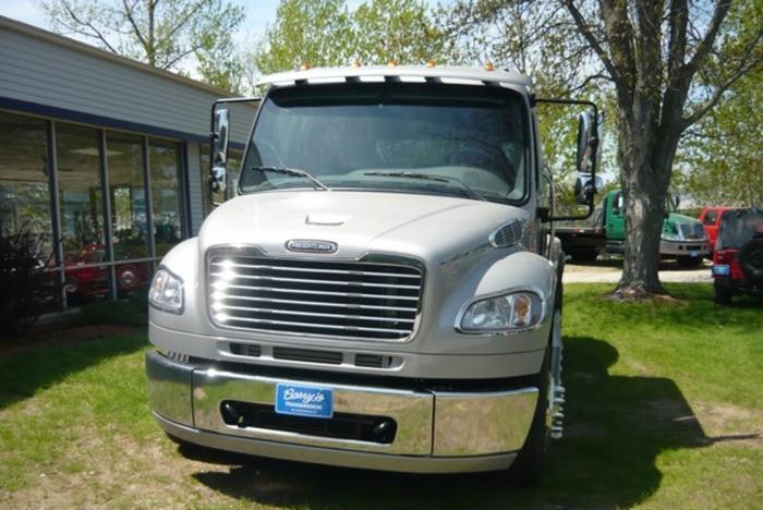 2010 Freightliner Sport Chassis