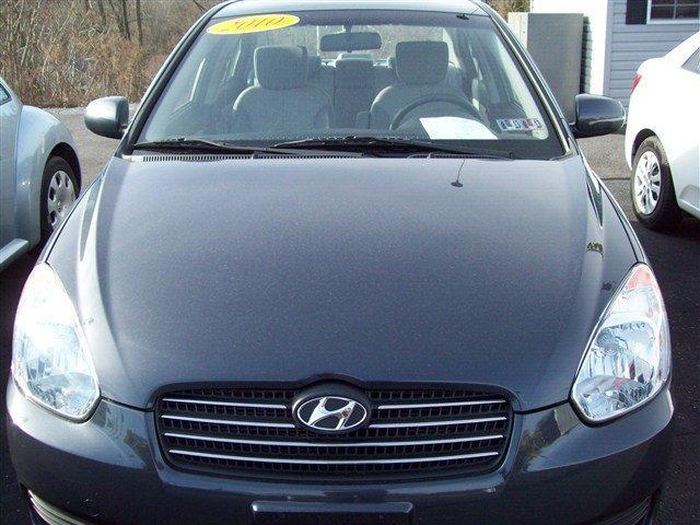 2010 Hyundai Accent