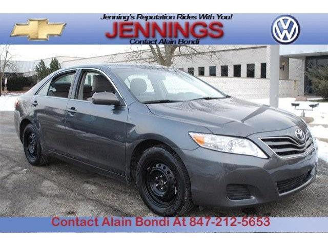 2010 toyota camry le 5552avw 28709