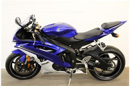 2010 Yamaha YZF-R6 with Frame Sliders mostly Stock