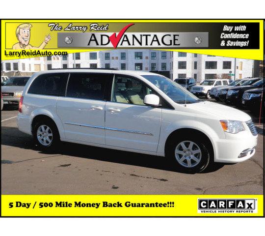 2011 chrysler town and country touring dvd b0483 6 cyl.